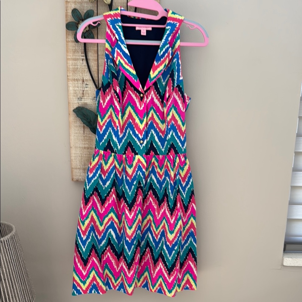 Lilly Pulitzer Collar Rainbow multicolor Chevron Diagonal Dress pre owned size2